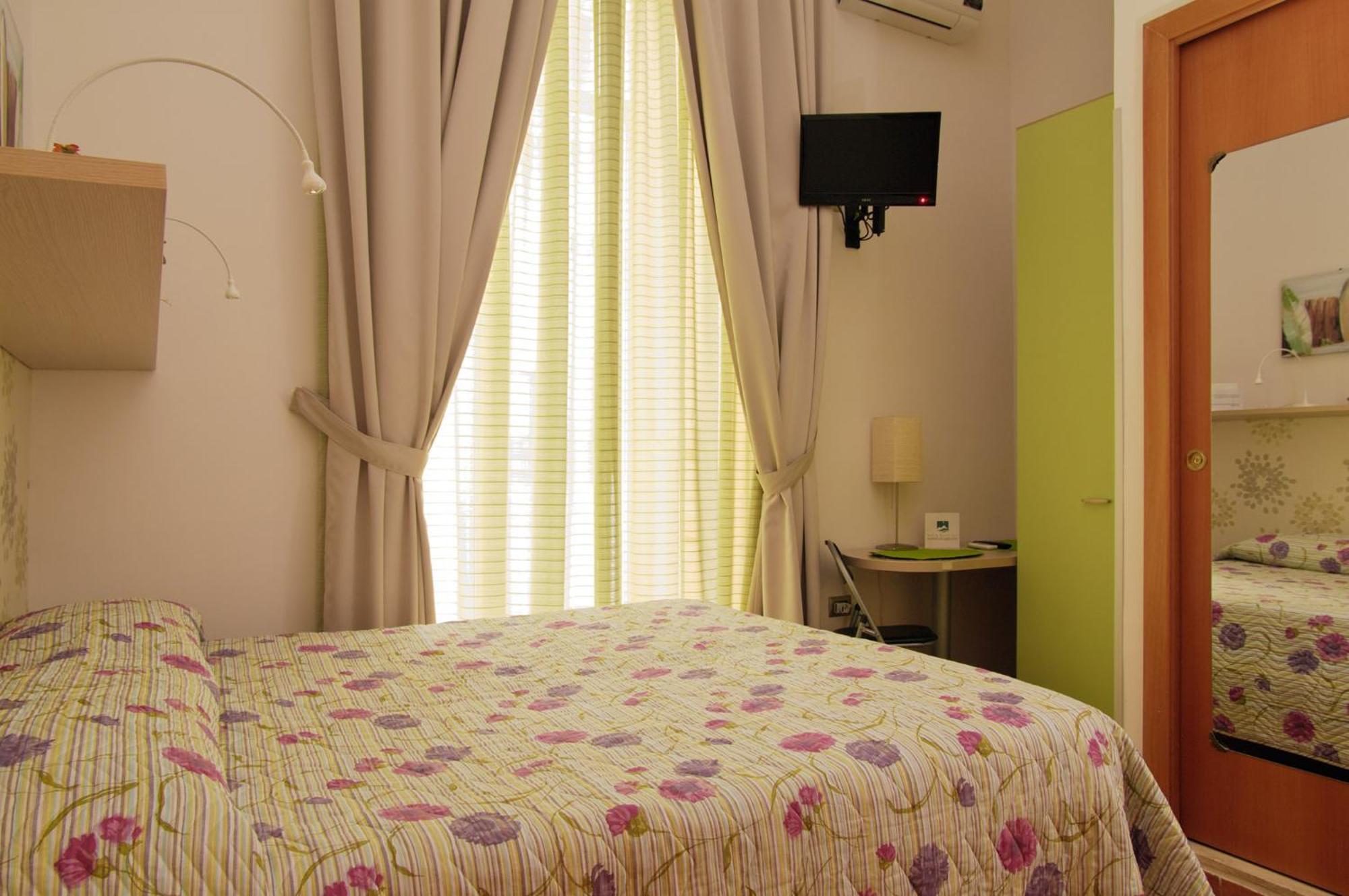 B&B Napoli Plebiscito Экстерьер фото